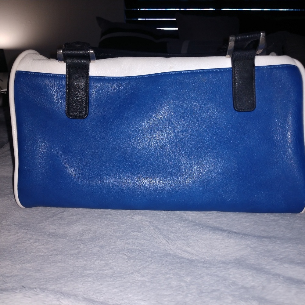 Handbag - Picture 4 of 4